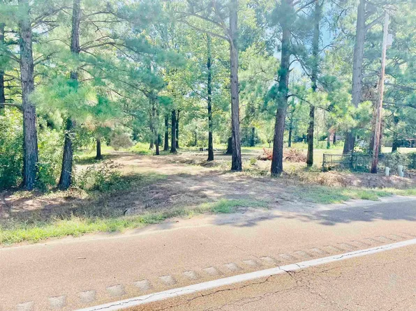 2599 Highway 79 N, Camden, AR 71701