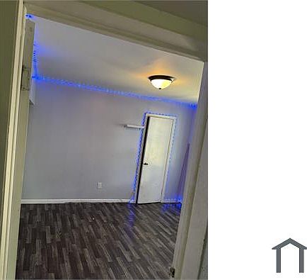 5th image of 1209 Congress St APT 6