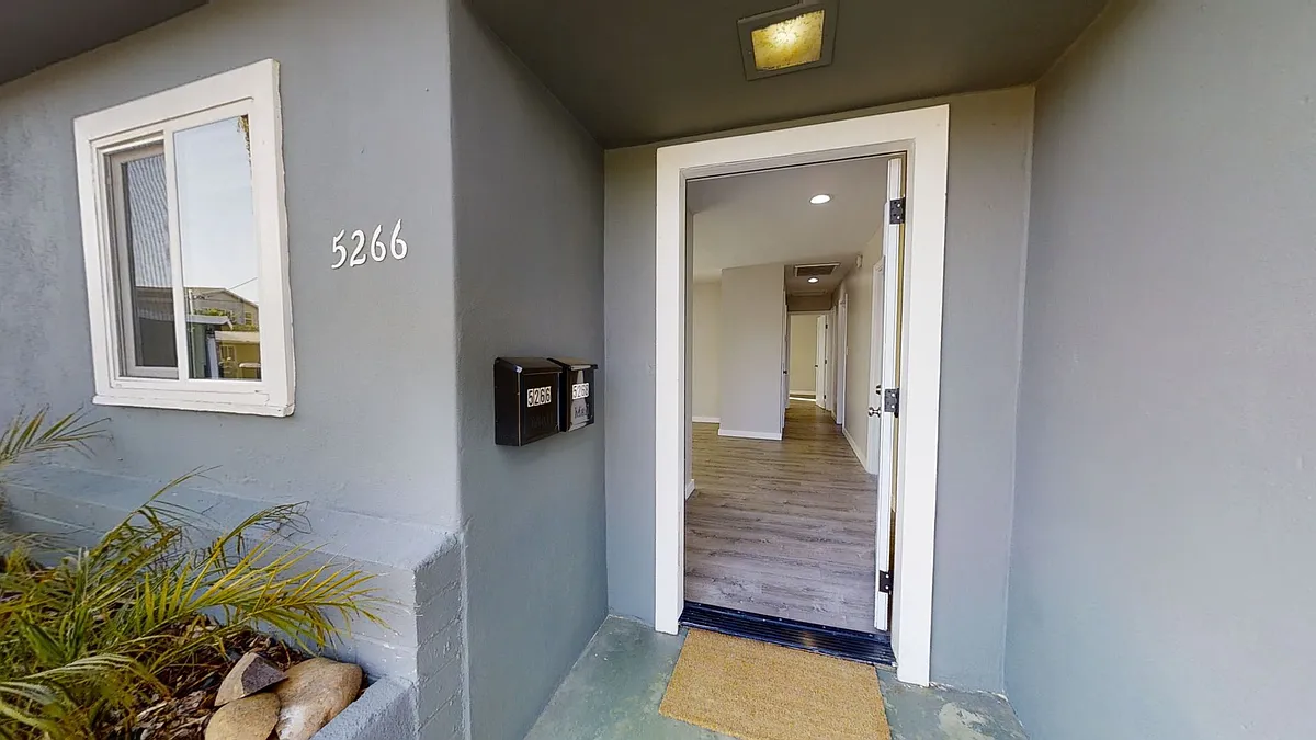 Building Photo - 5266 Tipton St