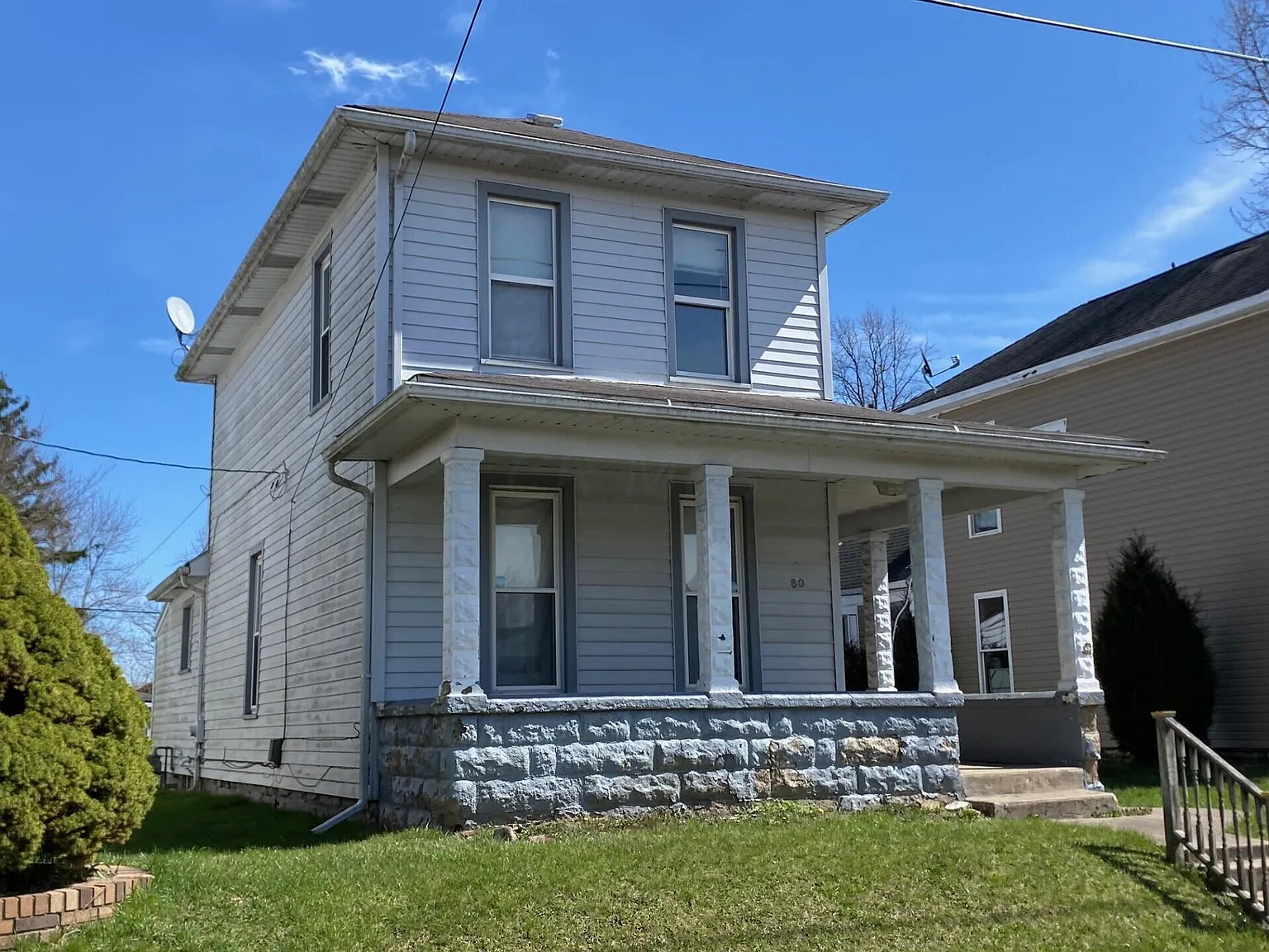 80 Curtis Ave photo 1