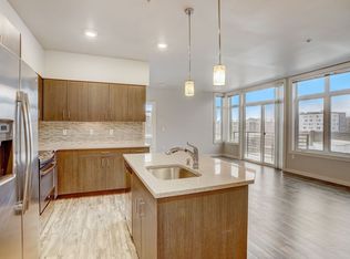 Evolve Apartments, Seattle, WA 98122