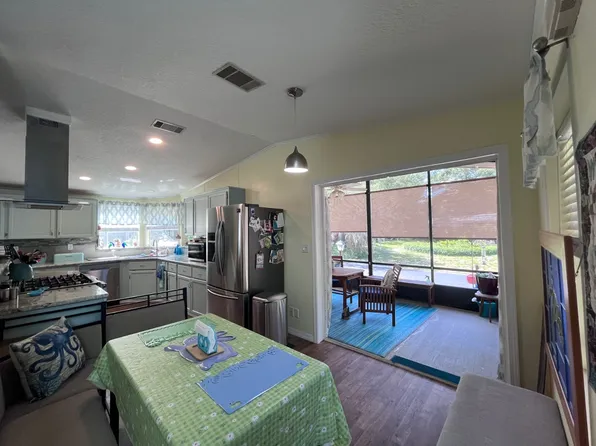 519 Nutmeg Cir, Deland, FL 32724