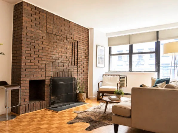 453 West 19th Street image 1 of 6