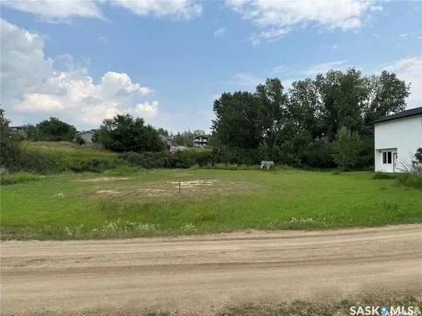 417 Hillcrest Avenue, Saskatchewan Beach, SK S0G 4L0