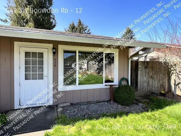 549 SW Dogwood Rd, Estacada, OR