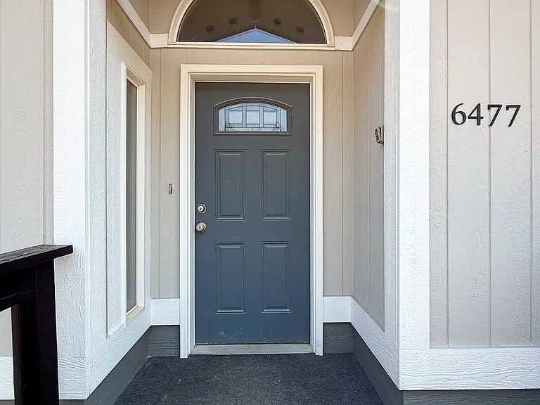 6477 Boulder Way — Photo 3