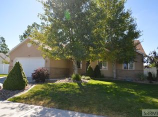 3714 E Autumnwood Dr, Idaho Falls, ID 83406