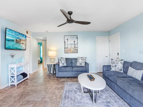 5012 Starfish Dr SE APT B, Saint Petersburg, FL 33705
