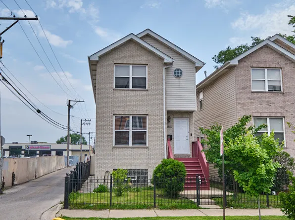 4813 W 23rd St, Cicero, IL 60804