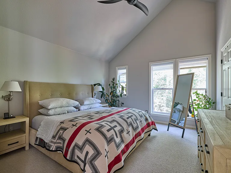 38 Ferguson Dr — Photo 19