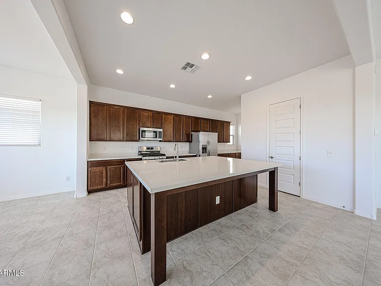 25076 N 77th Dr — Photo 3
