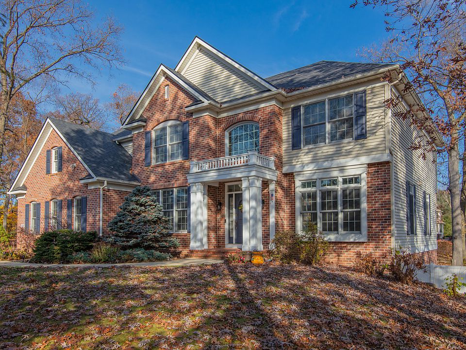 3522 Bellflower Dr, Portage, MI 49024 Zillow