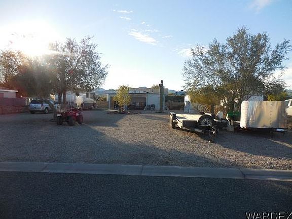 3rd image of 49736 Onyx Ave