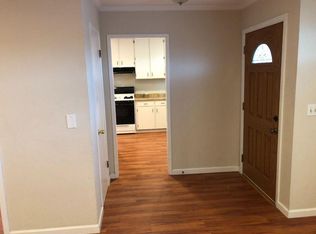 1765 Yosemite Cir, Salinas, CA 93906