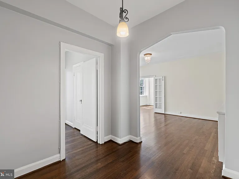 2737 Devonshire Pl NW #110 — Photo 22