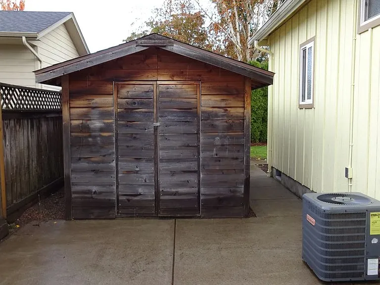 1233 Frogs Leap Ln — Photo 17