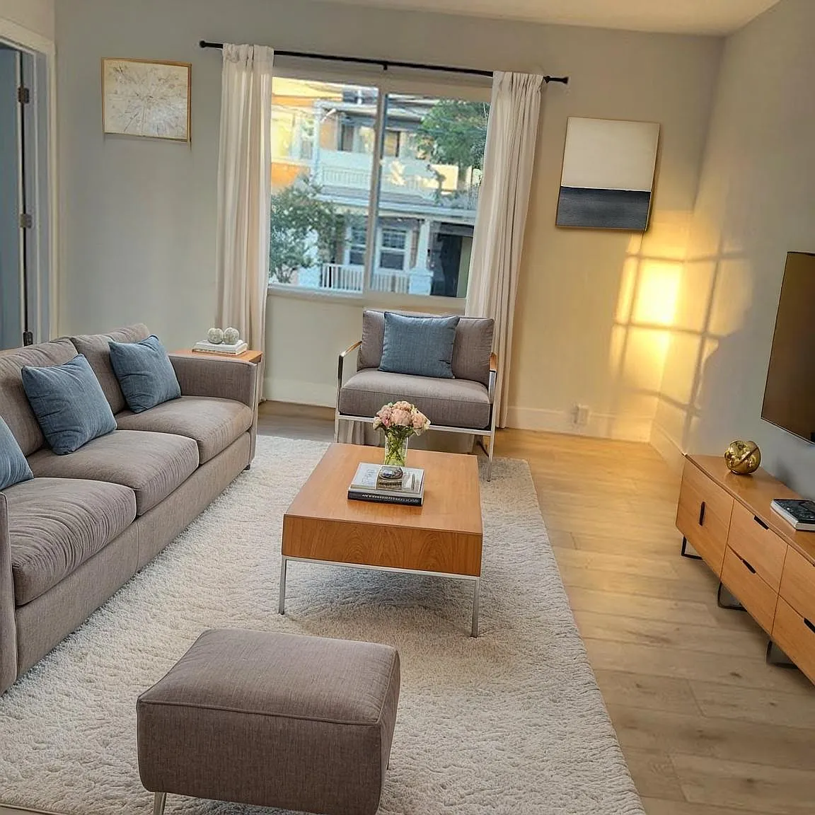 2 bed, $2,395 — Photo 2