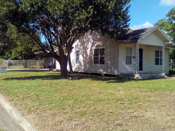 602 E Lee Ave, Kingsville, TX 78363