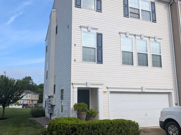 2271 Walnut Bottom Rd, York, PA 17408
