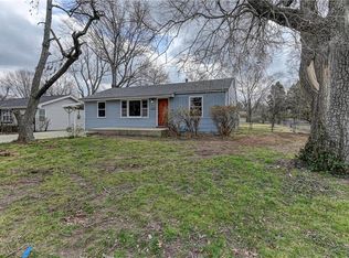 11401 E 77th Ter, Raytown, MO 64138