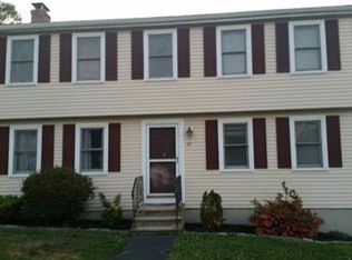 37 Crestwood Cir, Lawrence, MA 01843