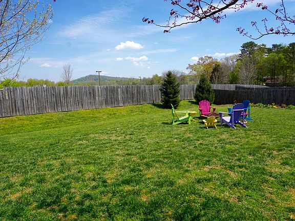 5th image of 4468 Oakbank Ln