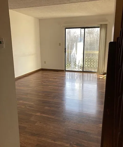 2372 S Henderson St — Photo 3