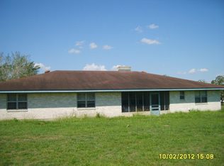 202 W Partridge Rd, Victoria, TX 77905