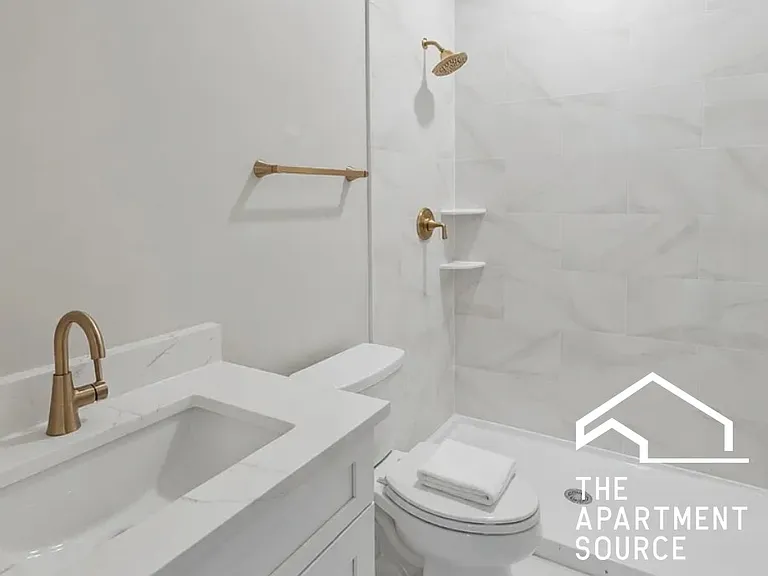 3602 W 26th St #2 — Photo 6