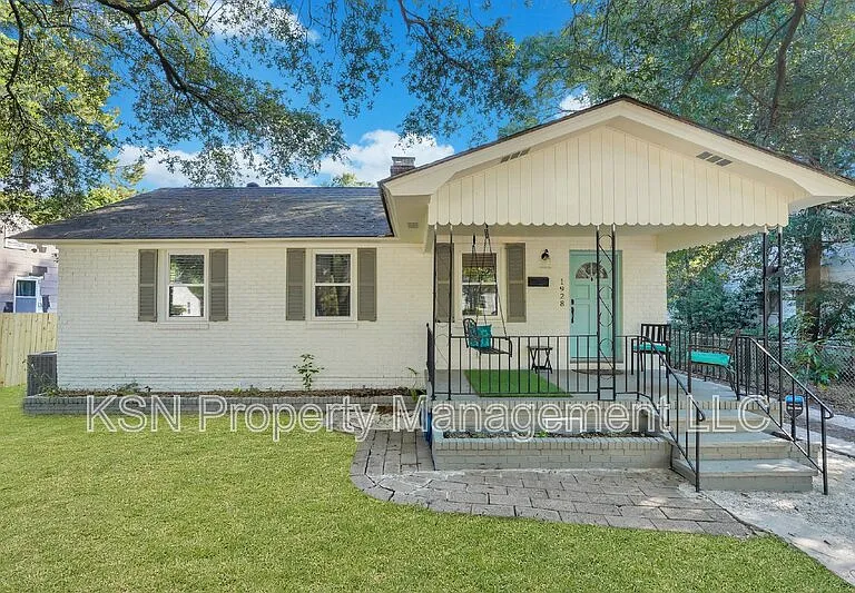 1928 Hawthorne St — Photo 6