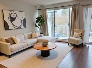 17712 60th Ave #73, Surrey, BC V3S 1V2