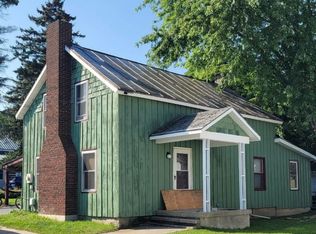 4 Liberty St, Rouses Pt, NY 12979