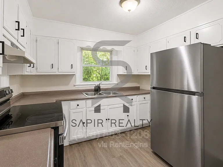 2620 Wiggins St — Photo 7