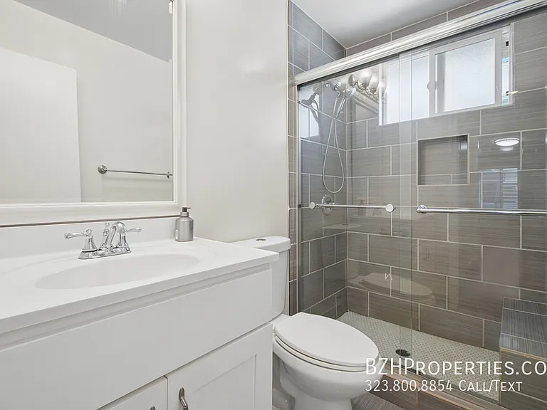 1220 N Ogden Dr #8 — Photo 13