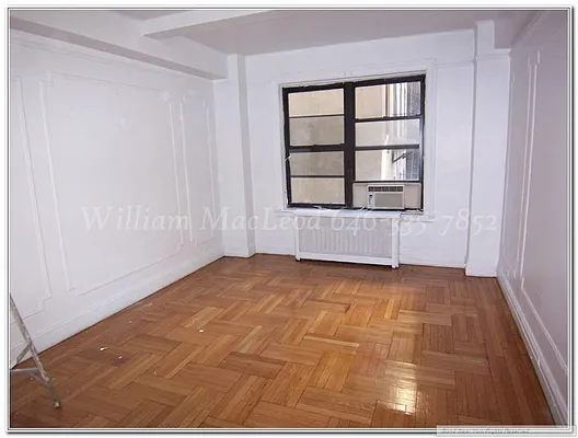 Rented by Bond New York | media 10