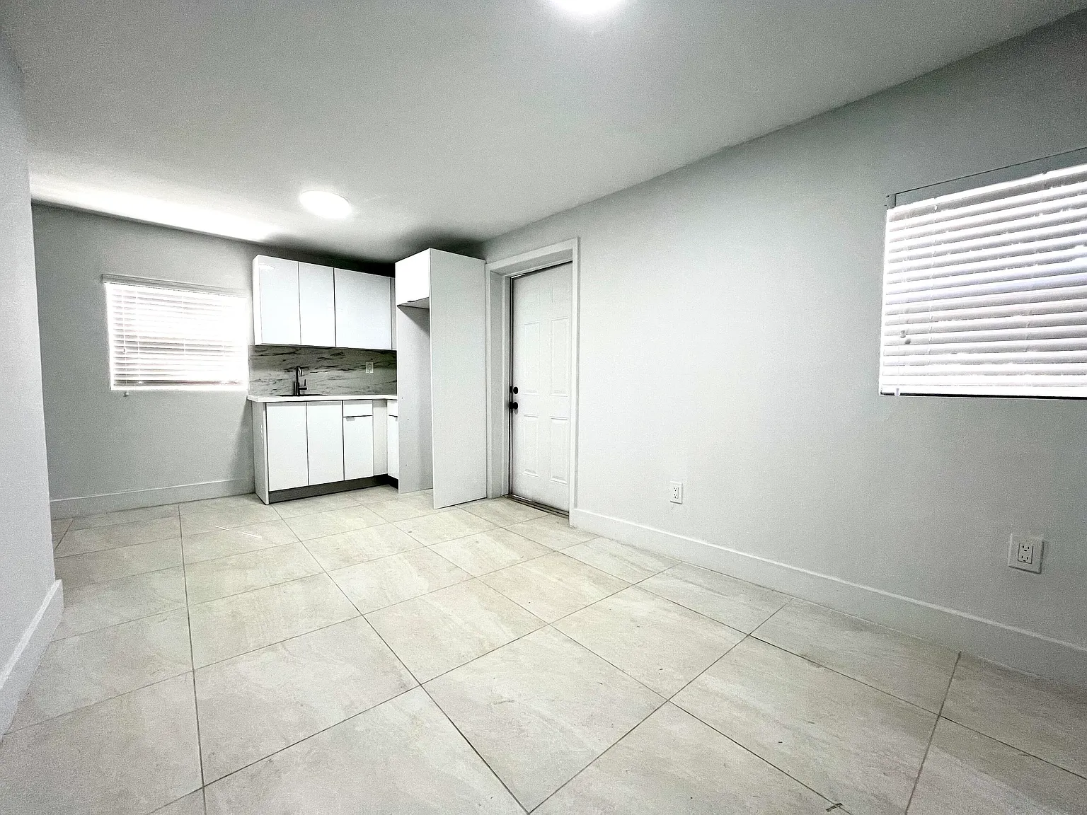 1 bed, 1.0 bath, $1,497 — Photo 2