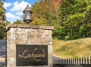 29 W Lake Rd, Marion, NC 28752