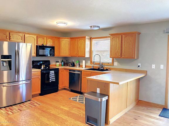 5th image of 1629 Holbrook Dr