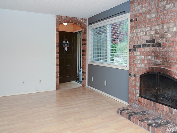 5th image of 2804 Garden Ct APT C