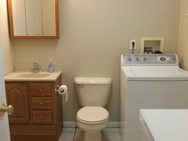 35 Renwood Pl — Photo 15