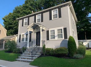 10 Barclay Rd, West Roxbury, MA 02132