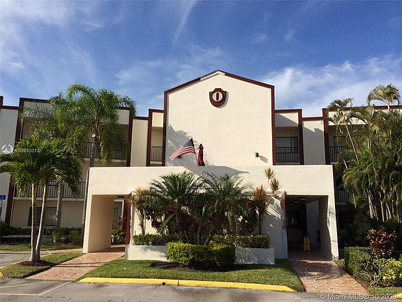 5th image of 9655 N Belfort Cir #211