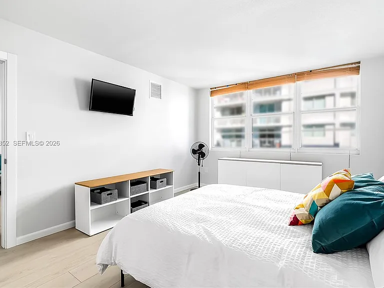 6917 Collins Ave #1106 — Photo 12