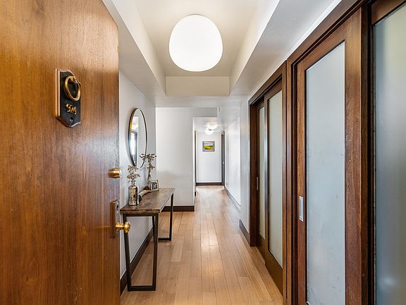 3rd image of 1177 California St APT 924
