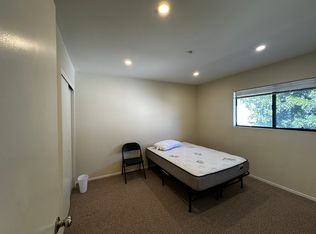 521 W Duarte Rd APT A, Monrovia, CA 91016