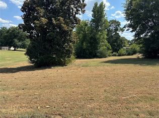 221 E 3rd St, Mulberry, AR 72947
