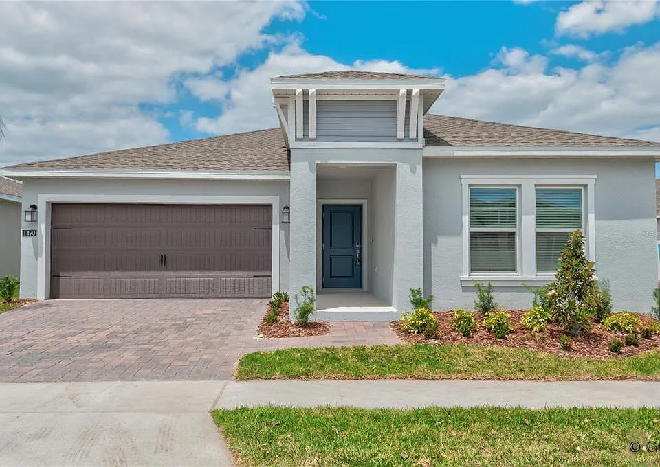 1490 Brentwood Dr