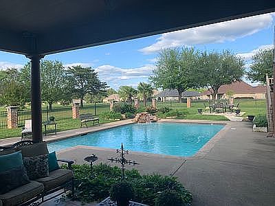 4th image of 201 Bayhills Dr