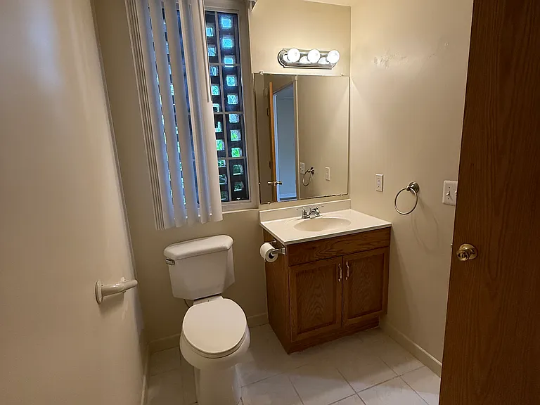 420 North St #18 — Photo 39
