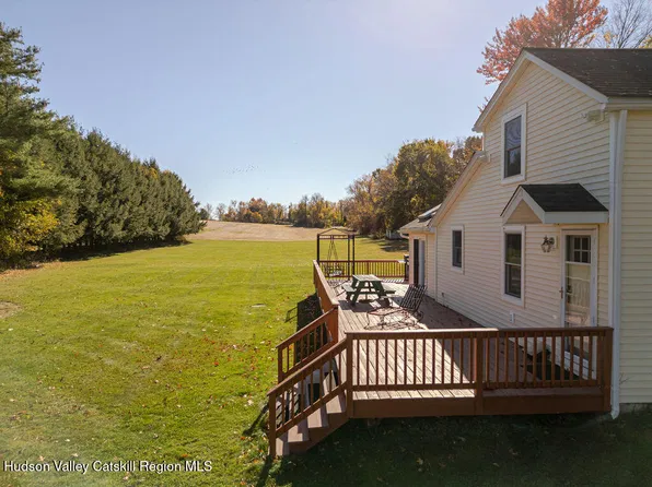 81 Black Grocery Road, Hillsdale, NY 12529